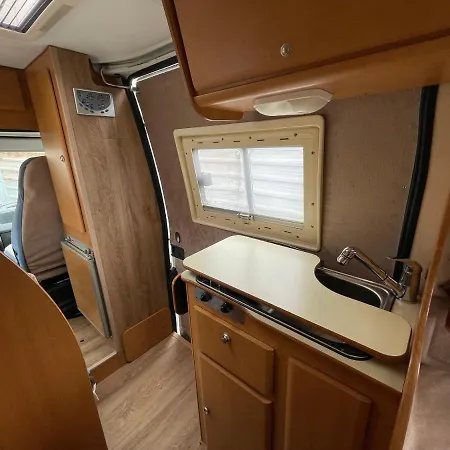 Lägenhet Enjoy In Our Camper Caravan At Tenerife South!